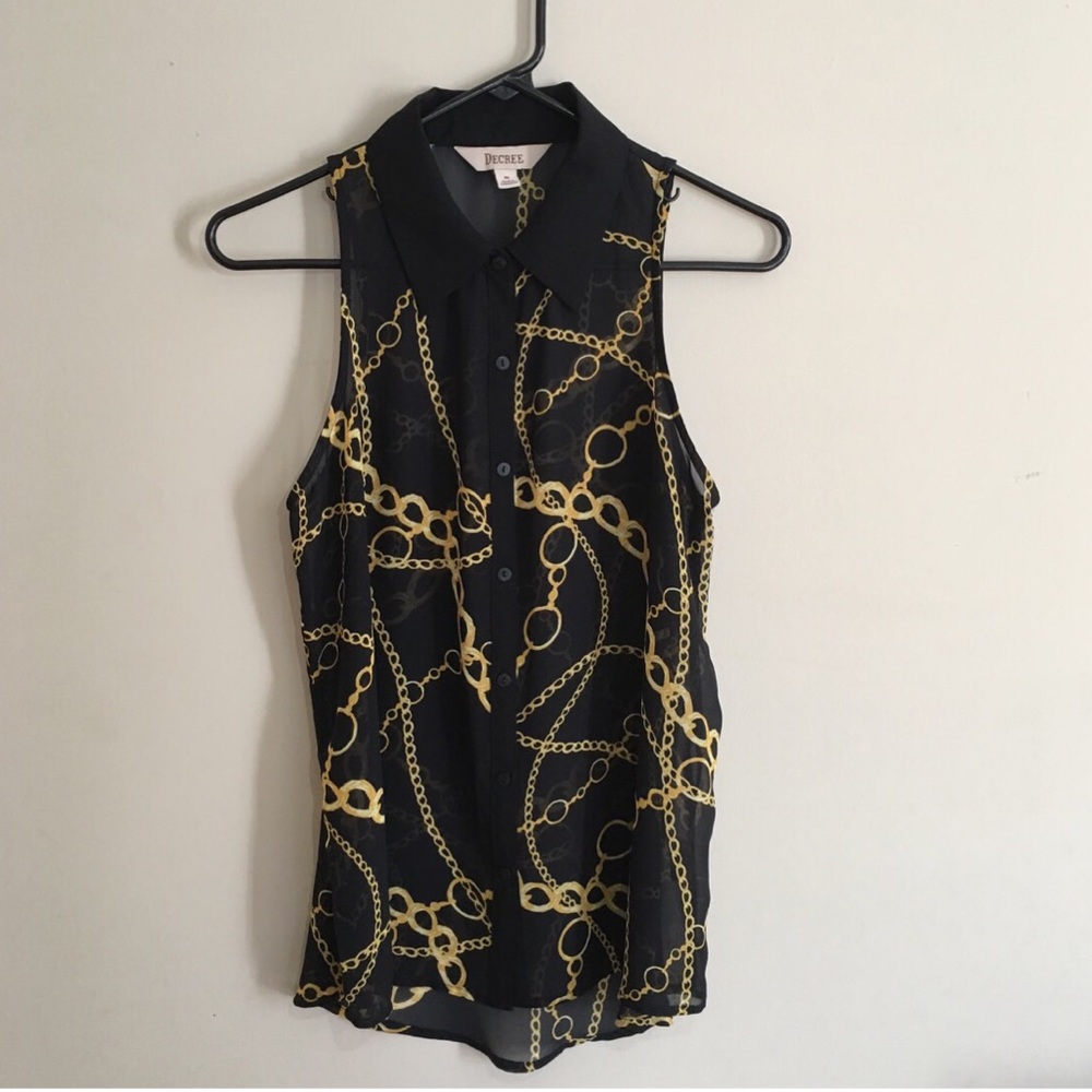 DeCree sleeveless Sheer collared top size M